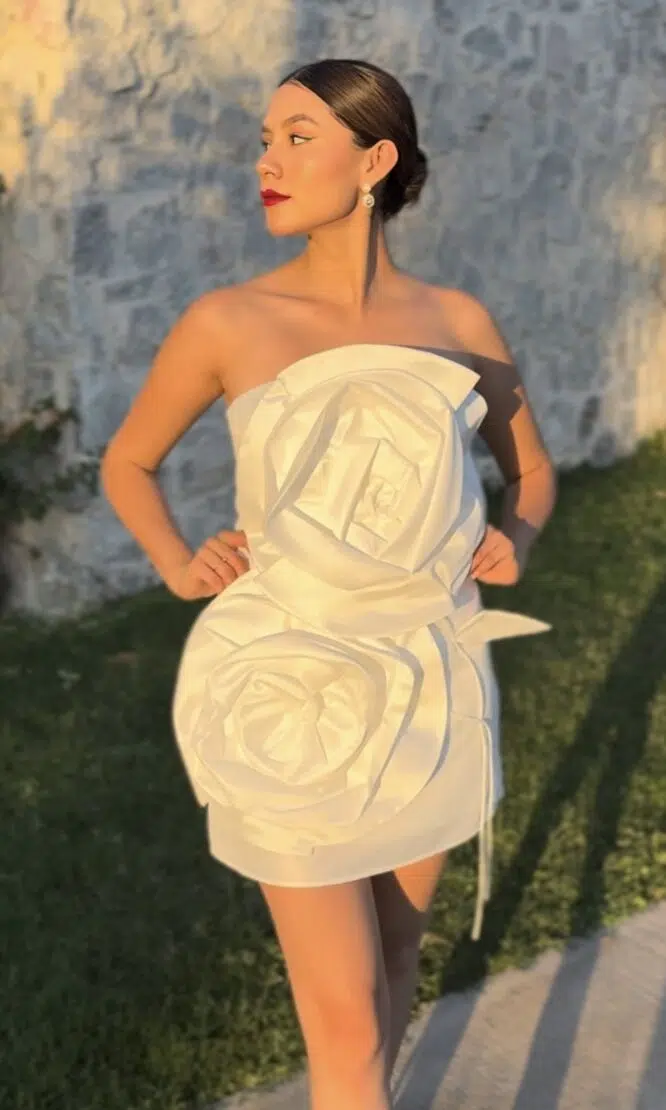 VESTIDO CORTO 2 FLORES