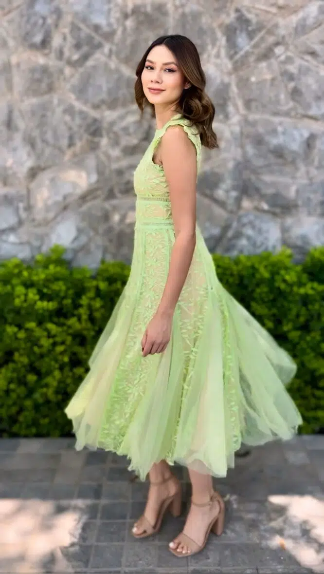 VESTIDO ENCAJE Y TUL VERDE